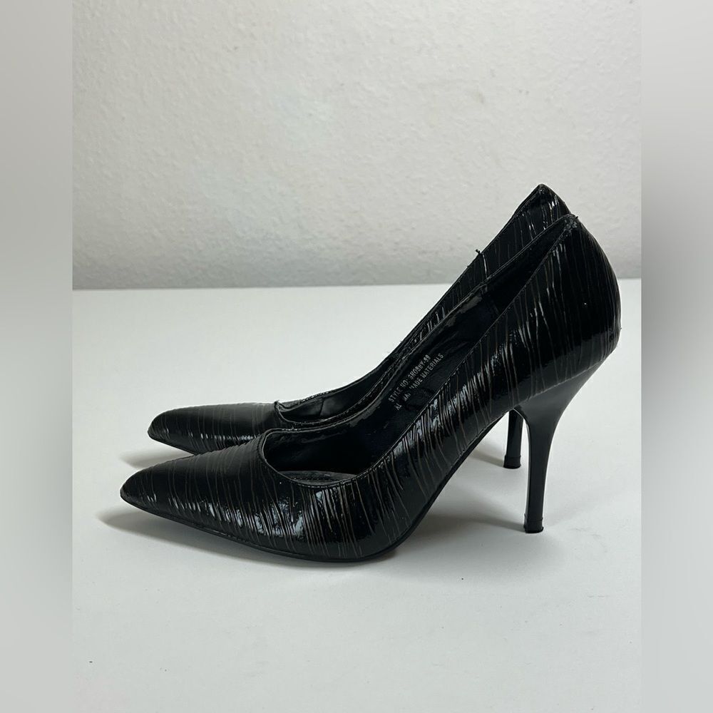 Dollhouse Snobby Black Patent With Brown Drizzle Sz 6 Pointy Toe Heels Stiletto